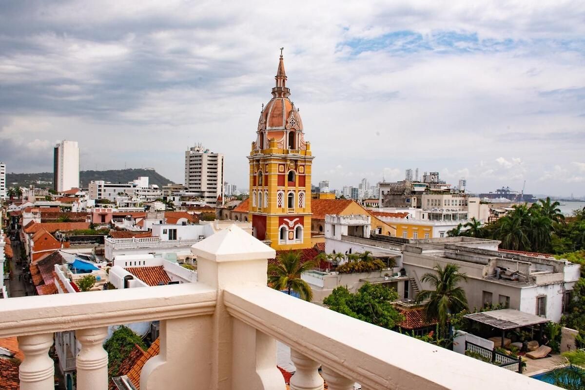 Apartamento Colonial With Balcony And Pool On Plaza Santo Domingo