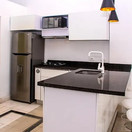 Colonial With Balcony And Pool On Plaza Santo Domingo Apartamento *